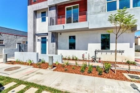 Foto del edificio - 8117 2nd St