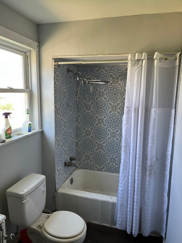 Foto del edificio - 1209 N Bloomington St