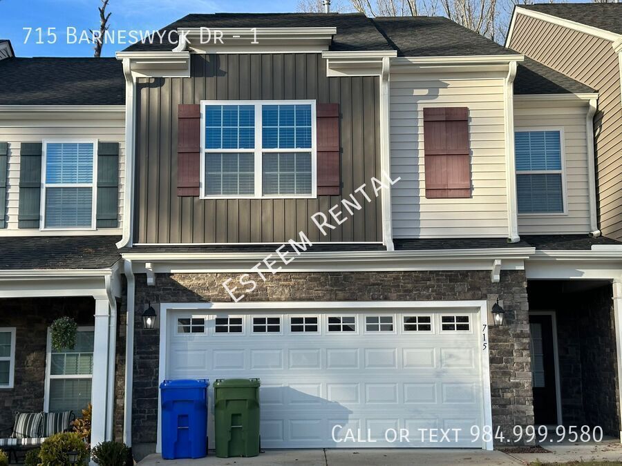 Foto principal - 715 Barneswyck Dr