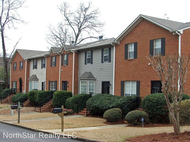 Building Photo - 2 br, 2.5 bath House - 1894 Huntington Rd