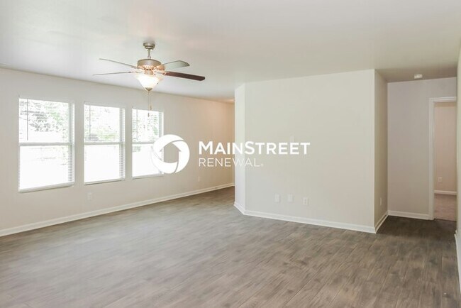 Building Photo - 3 Bedroom Pet-Friendly Home in HARVEST, AL...