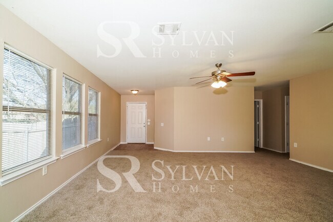 Foto del edificio - Carve Out a Great Life Here!