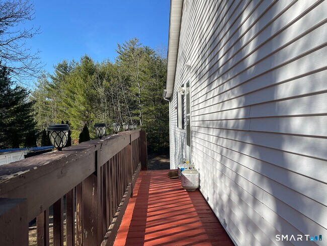 Foto del edificio - 121 S Main St