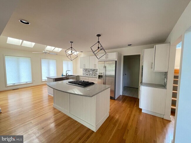 Foto del edificio - 26 Cannon Bluff Dr