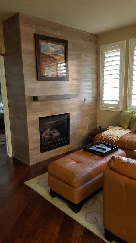 Condo Living Room Fireplace - 6090 Ingleston Dr