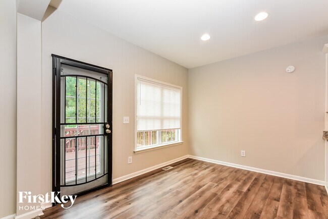Building Photo - 1080 Falkirk Ln