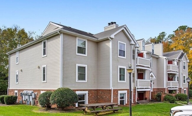 Foto del edificio - 2440 Stembridge Ct