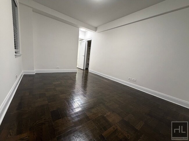 Building Photo - BEEKMAN PLACE