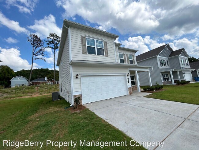 Building Photo - 4 br, 2.5 bath House - 46 Longbrooke Dr. SE