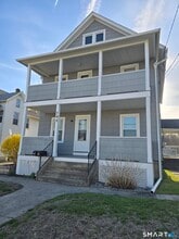 Building Photo - 785 Main St