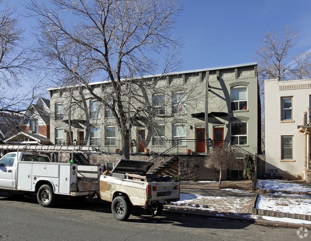 Building Photo - 41 S Sherman St