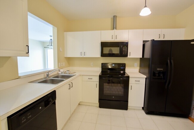 Building Photo - 522 Villa Del Sol Cir