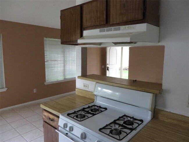 Foto del edificio - 4418 Bunting Meadow Dr