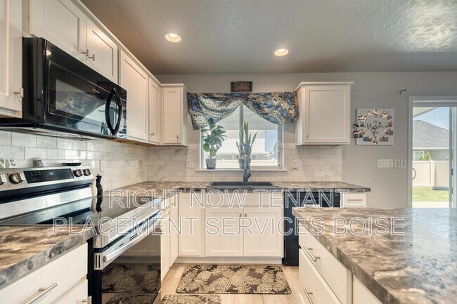 Foto del edificio - 5117 Lansdale St
