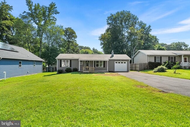 Building Photo - 68 Dale Dr
