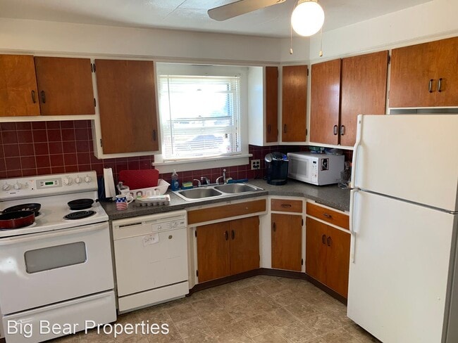 Building Photo - 5 br, 2 bath House - 2044 7th Avenue