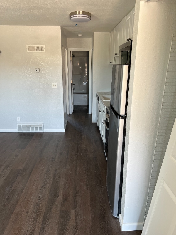 810 Yucca Dr Unit 810 7, Lamar, CO 81052 Apartment for Rent in Lamar