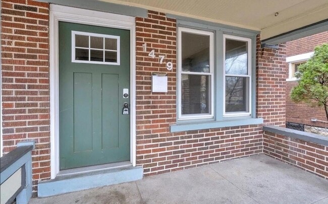 Foto del edificio - 1479 Bryden Rd