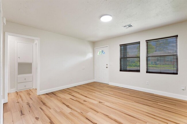 Foto del edificio - 1225 NW 99th St