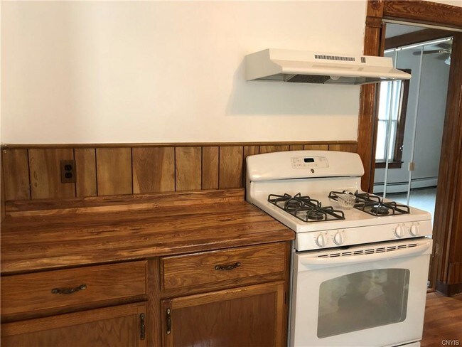 Foto del edificio - 1356 Oak St