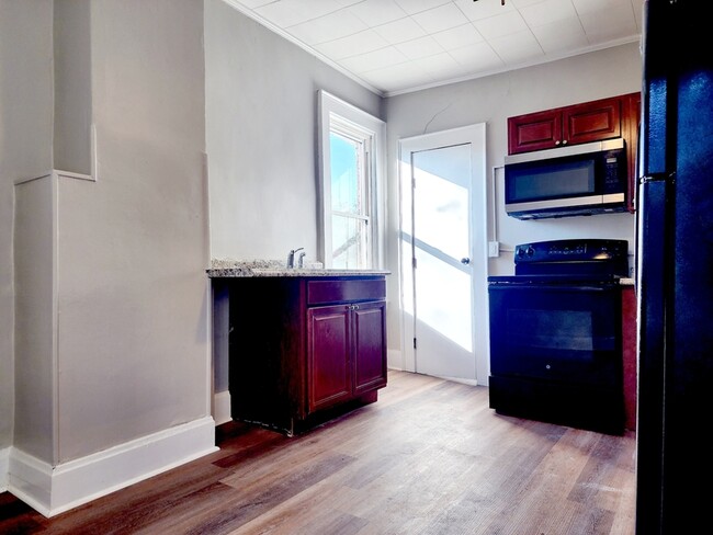 Photo - 1505 Eastern Ave Apartment