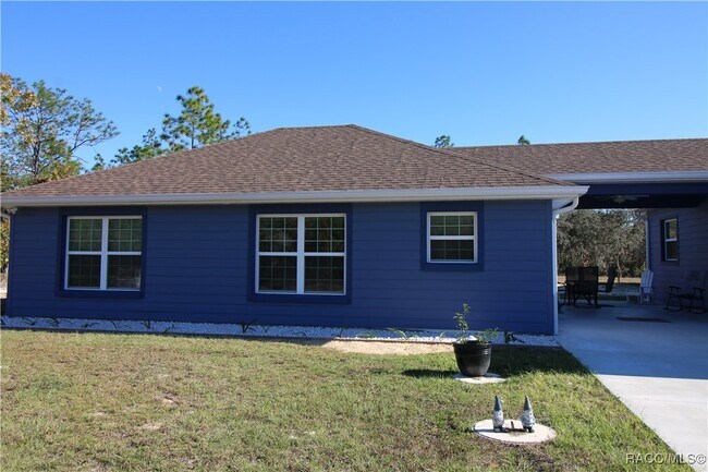 Foto del edificio - 4999 N Tee Pee Dr