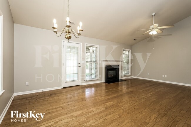 Building Photo - 6107 Black Willow Dr