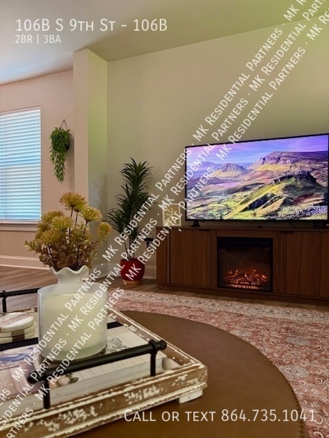 Building Photo - 106 S 9th St