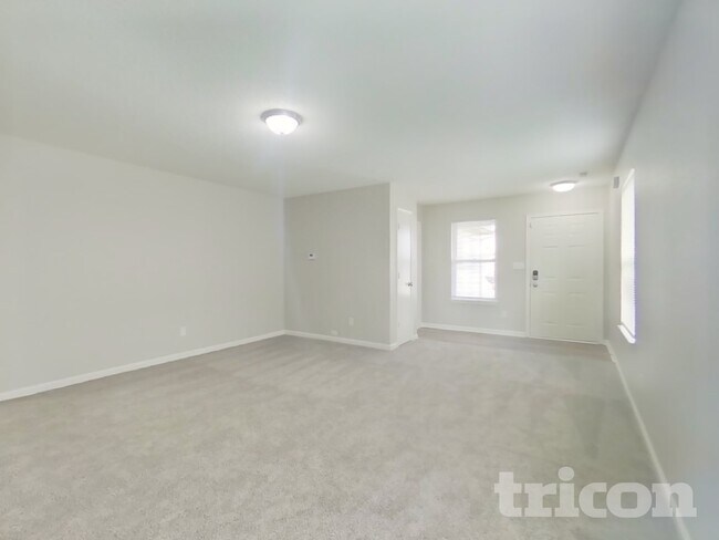 Building Photo - 1836 Farm Meadow Dr