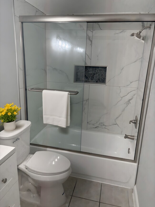 Building Photo - 11410 8th Way N