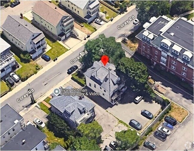 Building Photo - 206 Corey Rd