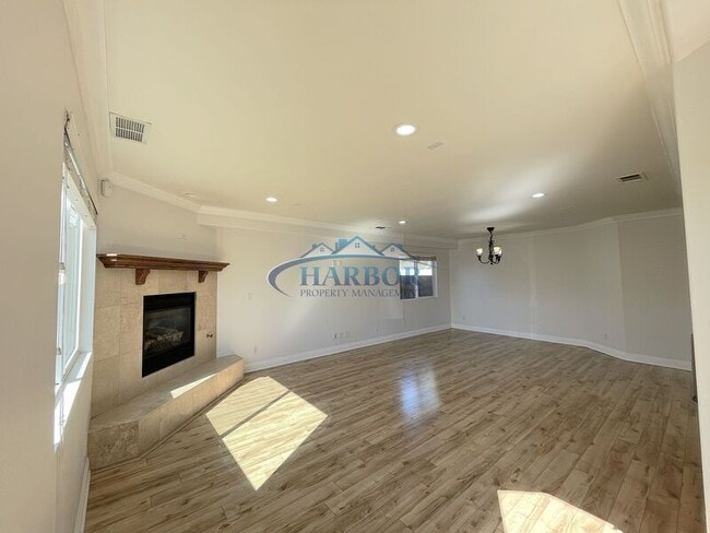 Photo - 4535 168th St House