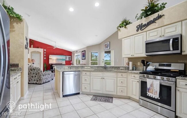 Foto del edificio - 4 br, 3 bath House - 1633 Nectarine Trail ...