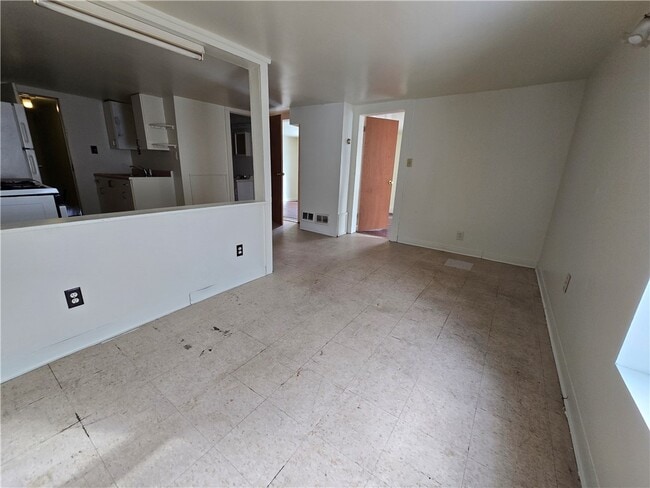 Foto del edificio - 130 E Elisha St