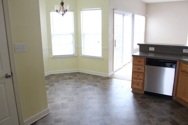 Foto del edificio - Beautiful 2 bed/2.5 bath condo in Witchduc...