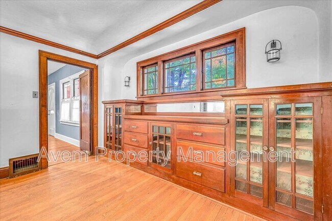 Foto del edificio - 2805 SE 25th Ave