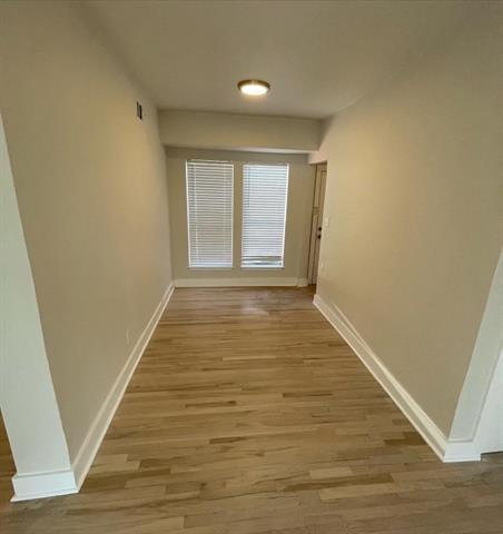 Foto del edificio - 5305 Reiger Ave