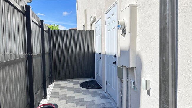 Foto del edificio - 12983 SW 229th Ter