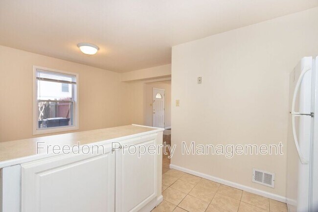 Foto del edificio - 9206 Hood Rd
