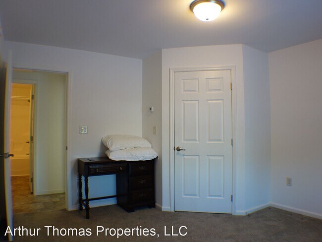 Building Photo - 3 br, 2 bath House - 46 York Woods Road