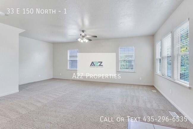 Building Photo - 33 E 150 N