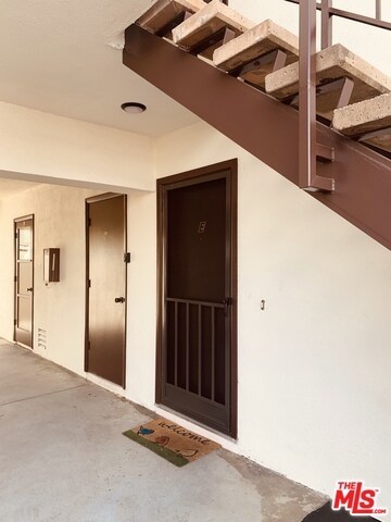 Building Photo - 604 E Windsor Rd