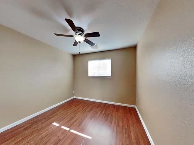 Building Photo - 2141 E Broadmor Dr