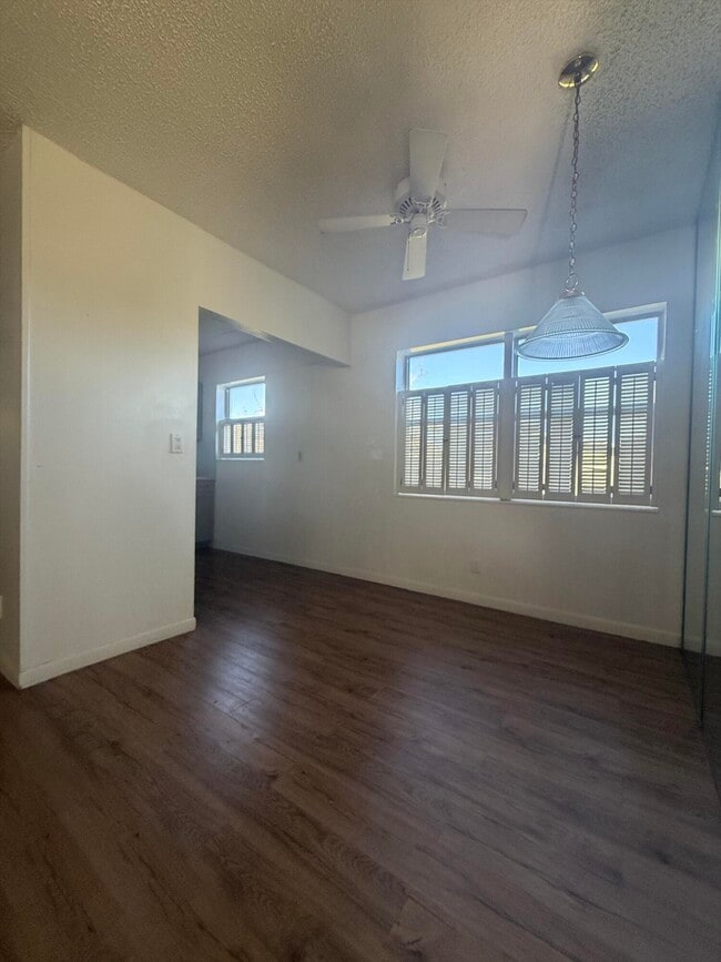 Foto del edificio - 64 Norwich C