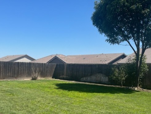 Foto del edificio - 1407 W Burgundy Ct