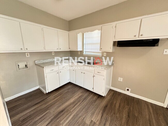 Foto del edificio - 3556 Arnold Rd