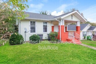 Building Photo - 909 Rich Ave