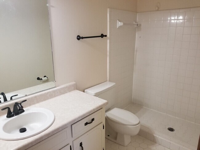 Foto del edificio - Spacious South Augusta Home Renovated. Con...