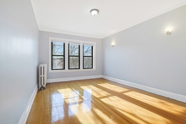 Foto del edificio - 7255-7257 S Calumet Ave