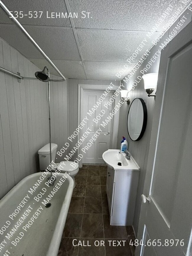 Foto del edificio - 535-537 Lehman St.-